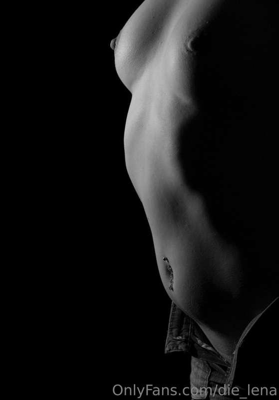 Ich wünsche dir einen schönen Abend, mach es dir gemütlich u..