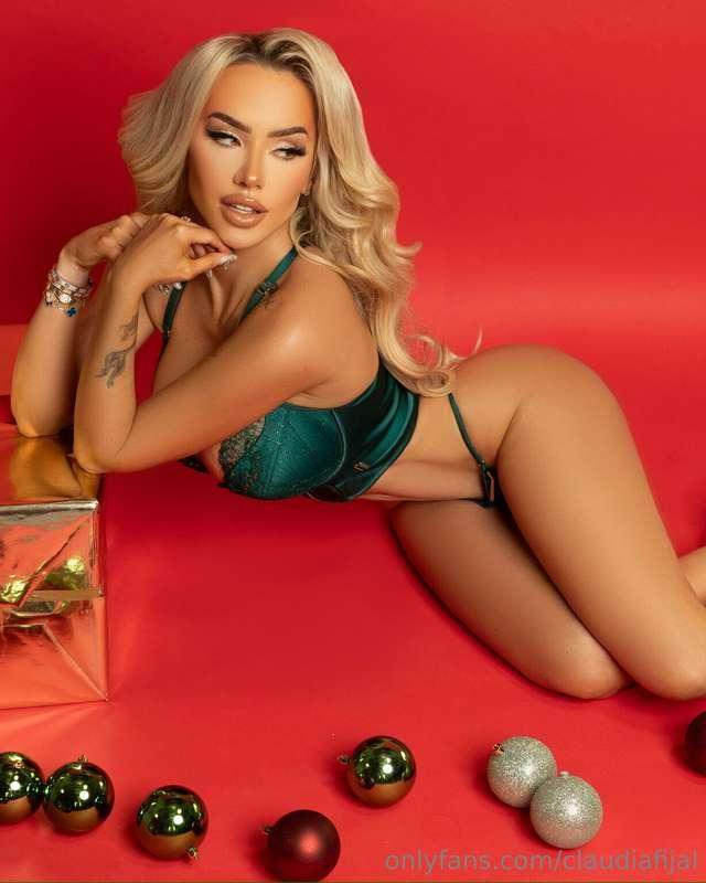 Merry Christmas!!! 🎁🎄😃