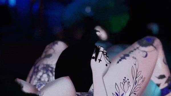 athiccwitch image #1