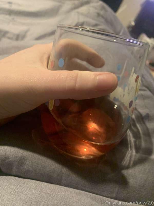 What’s your drink of choice?🍇🍷🍹
