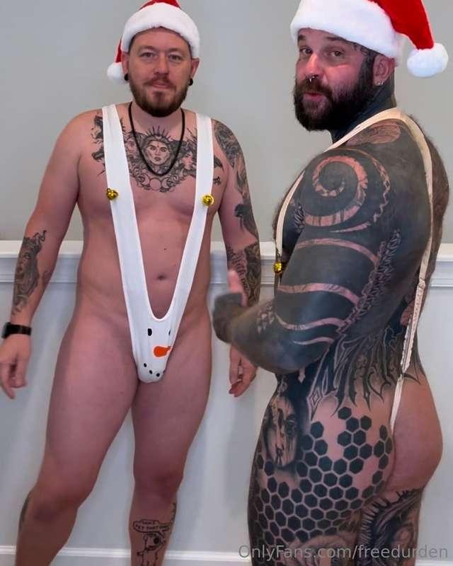 Merry Christmas 🎁🎄 @drtymaxx13 