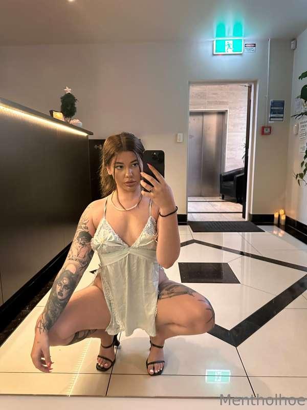 Swipe to see what’s underneath 😈