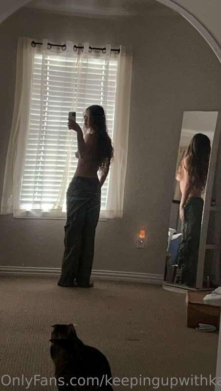 Should I turn around? 👀