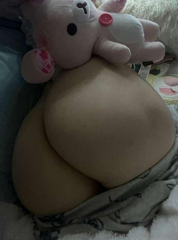 spank me 😇