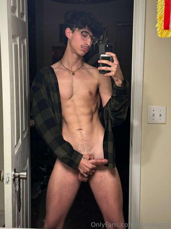 tjsmokezzz image #0