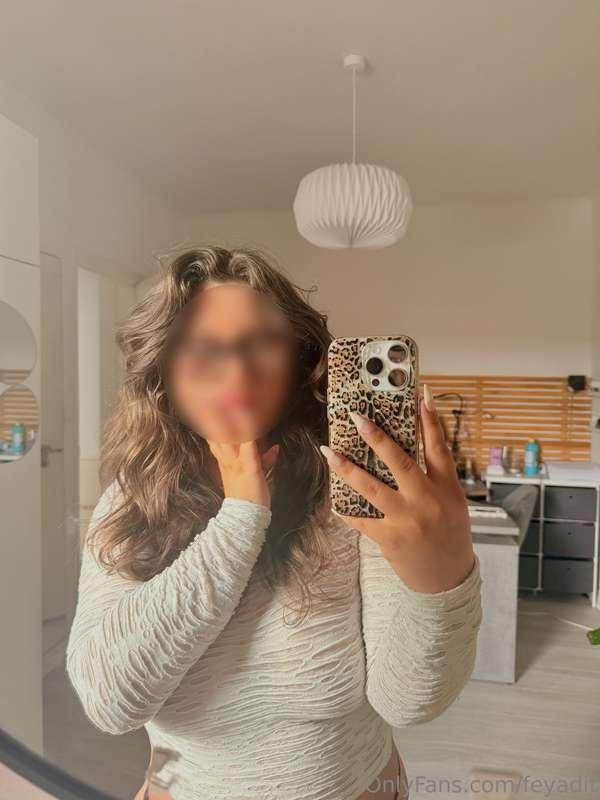 I’m so pretty tbh, but you wouldn’t know