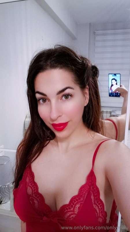 Let's have a VC, love😍 Or don't you want to see me?🥺