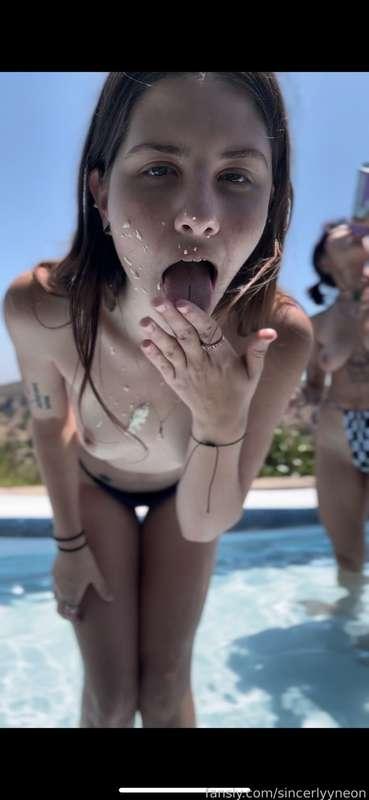 sincerlyyneon image #13