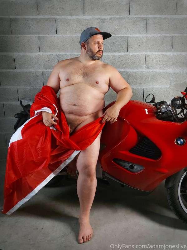 adamjoneslive image #1