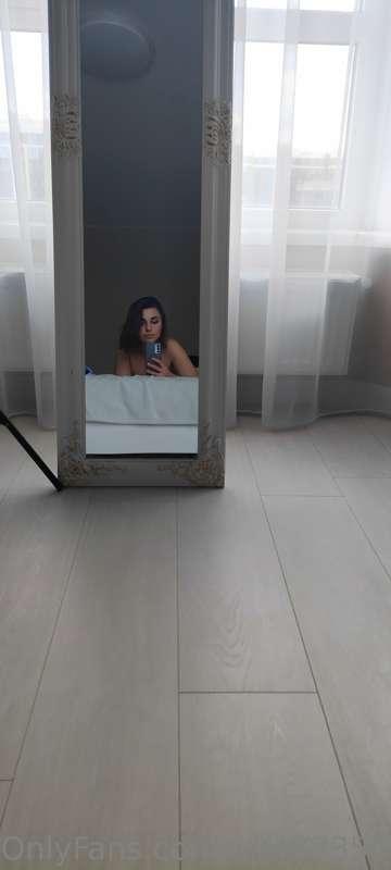 What do you think about mirrors in bedroom?😇 would you like ..
