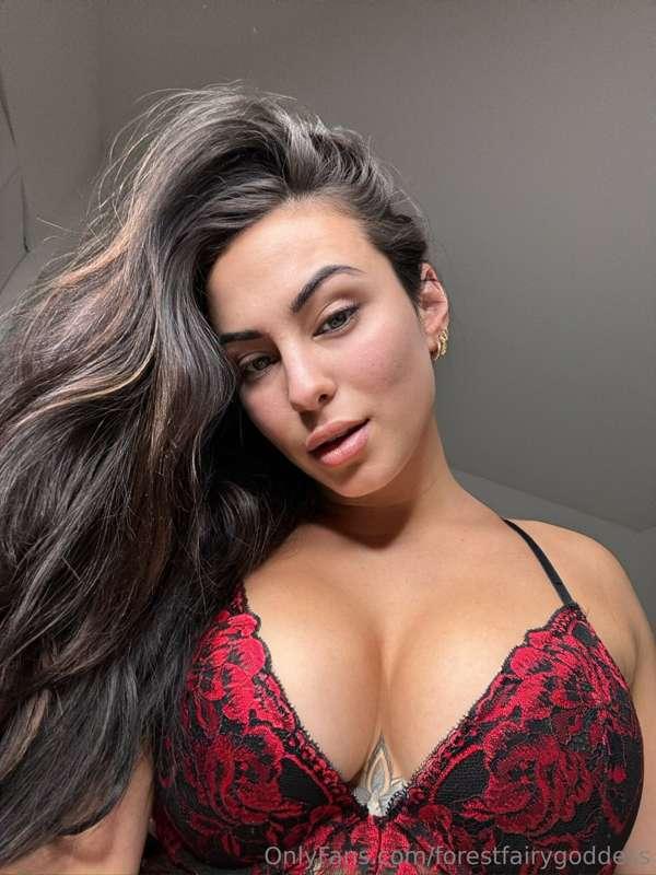 ‼️ First **FIVE** cuties to drop a $15 tip are getting *SPOI..