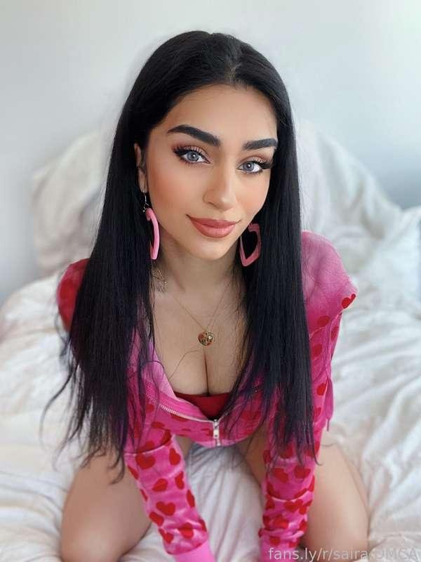 saira image #11