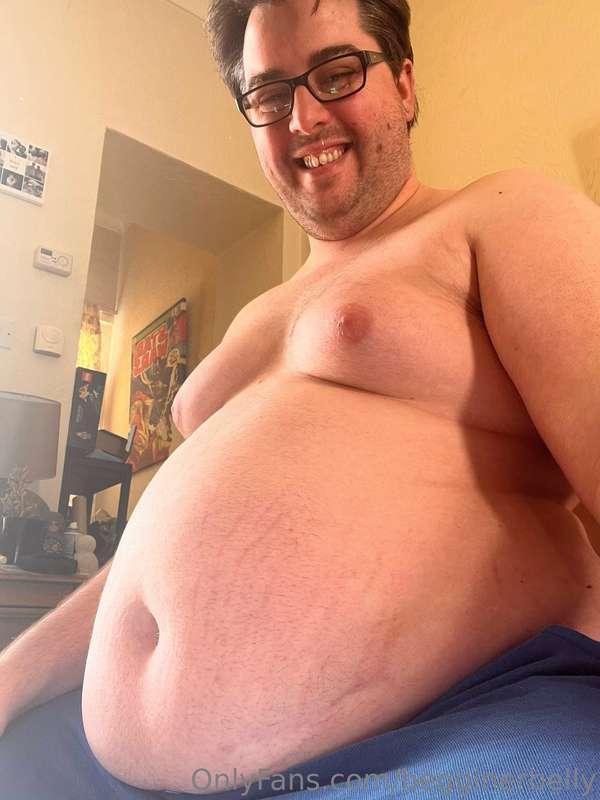 The morning light goes great with my obesity 😁 couldn’t choo..