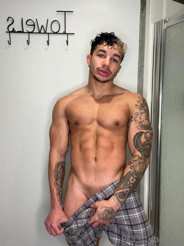 pr33ttyboyjay image #0