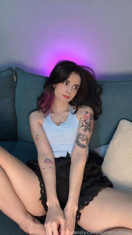 loonassoftfeet image #1