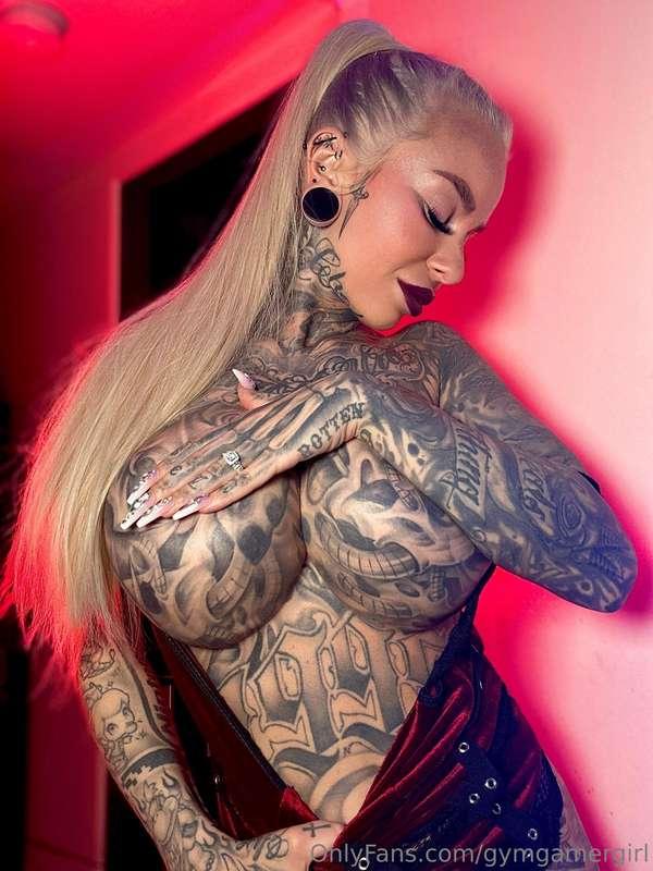***How’s this view baby? 😈***
