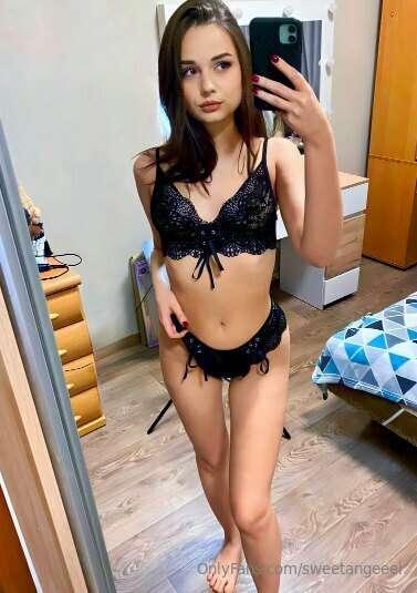# ONLY 7 Days FREE subscriptions @valerie_s_tar_vip 💋 we can..