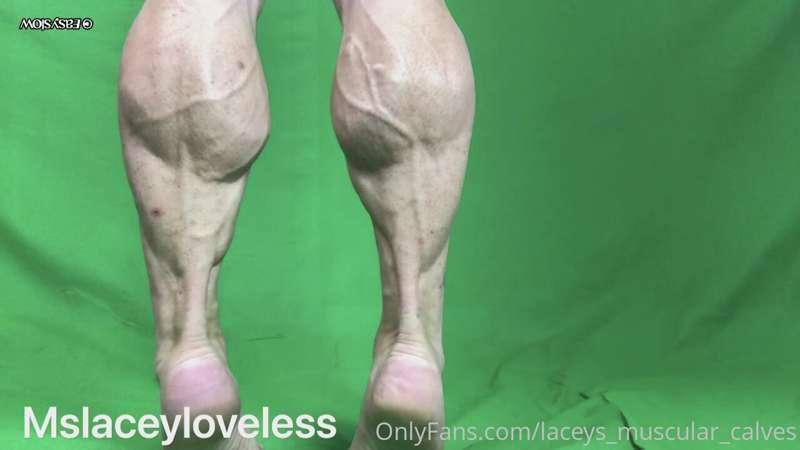 laceys_muscular_calves image #4
