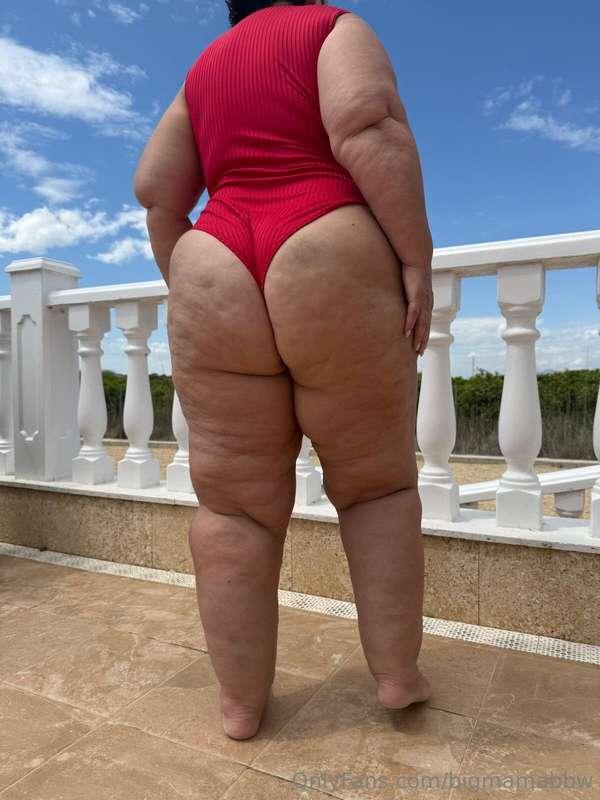 Do you like my big ass? 🔥