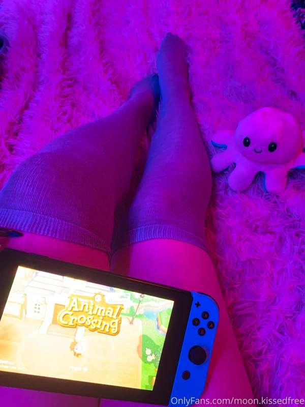 Lazy day today, who’s coming to join me?