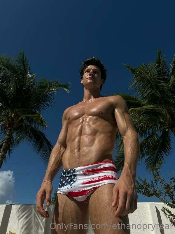 🔥 ***Are you a sex patriots and are you horny?*** 🔥 **Happy ..
