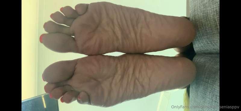 Preview pic for “View Under My Feet”