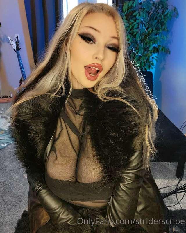 🖤🖤🖤