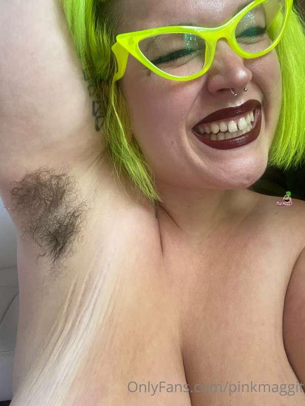 A little somethin special for my hairy armpit fans.😘