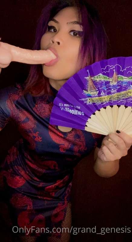 Do you like Asian girls?? 😘