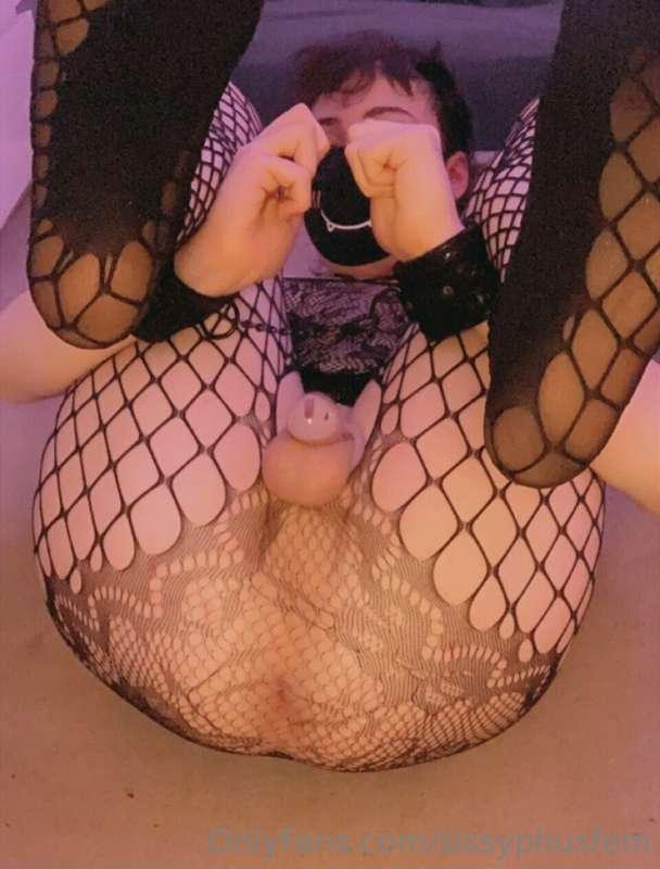 sissyphusfem image #1