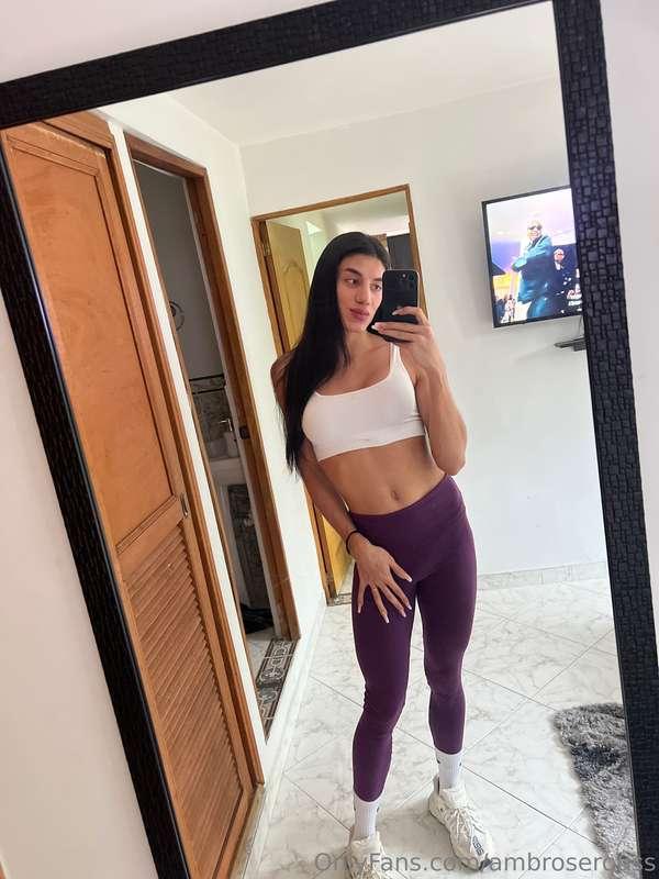 Hello baby ,did you love your body today?🏋️