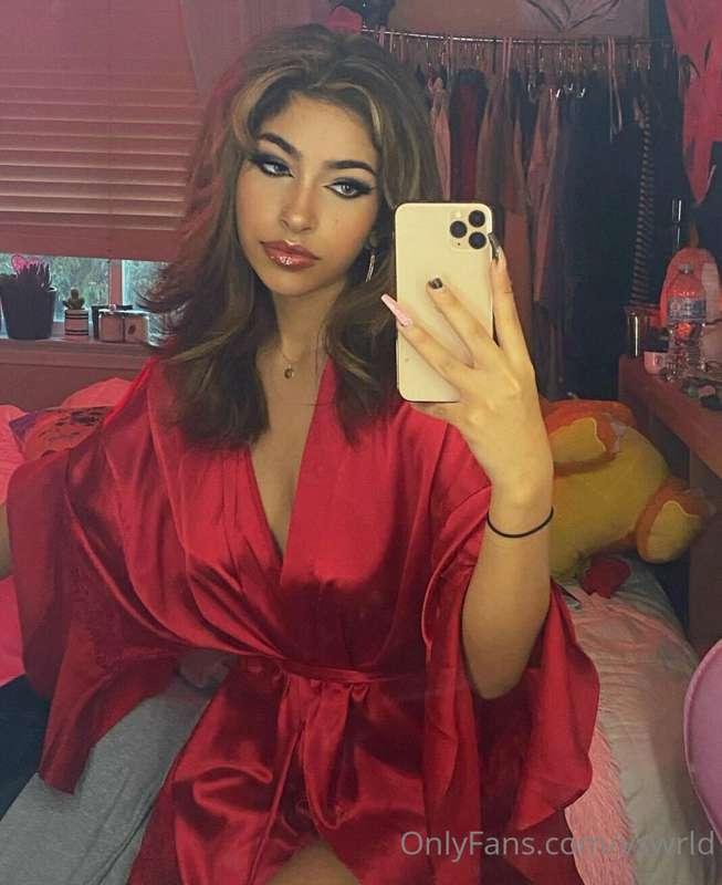 leave a tip if you think the robe should come off ♥️