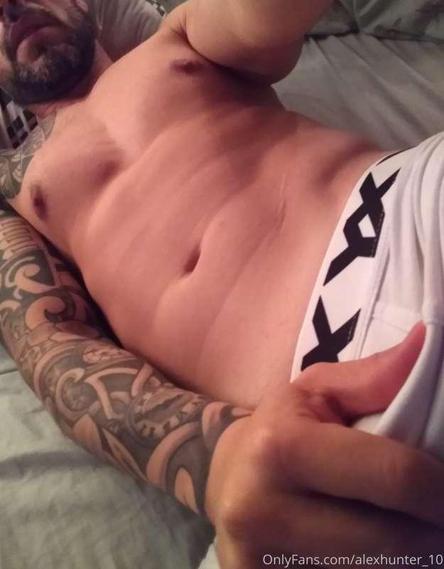 alexhunter_10 image #0