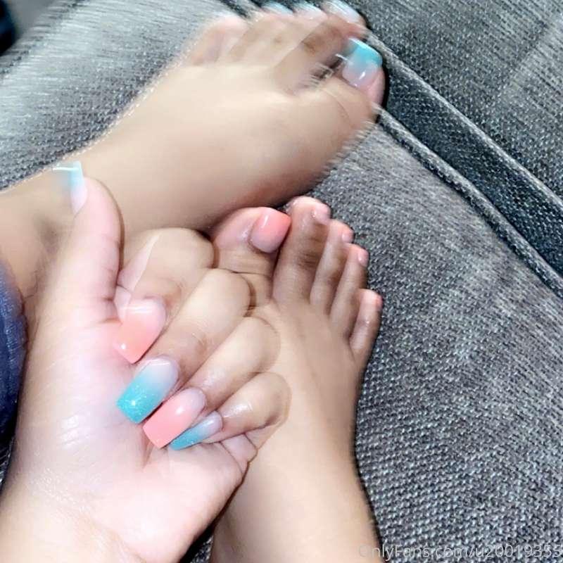 Sheeeesh🦶😩😩😩😩