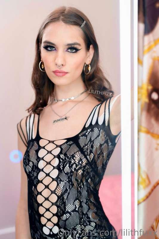 lilithfuxx image #8
