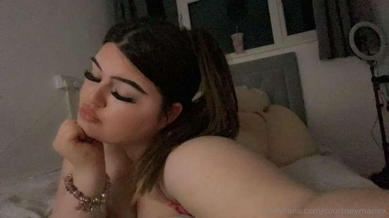 Falling asleep RN 😴 but i really want u to keep me awake, SE..