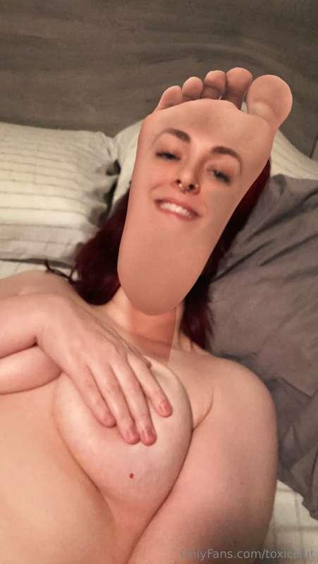 Get nudes from me like this LOL