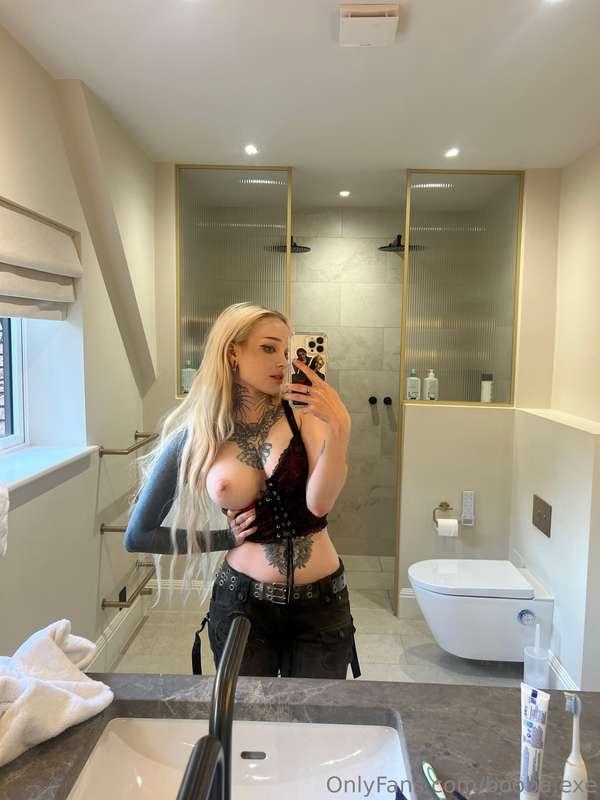 new content coming soon while i come out of the depression p..