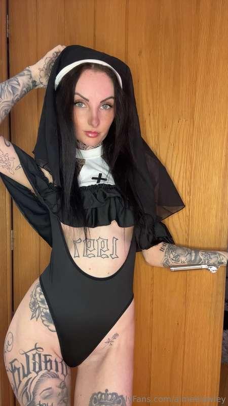 Thoughts on my new outfit? 