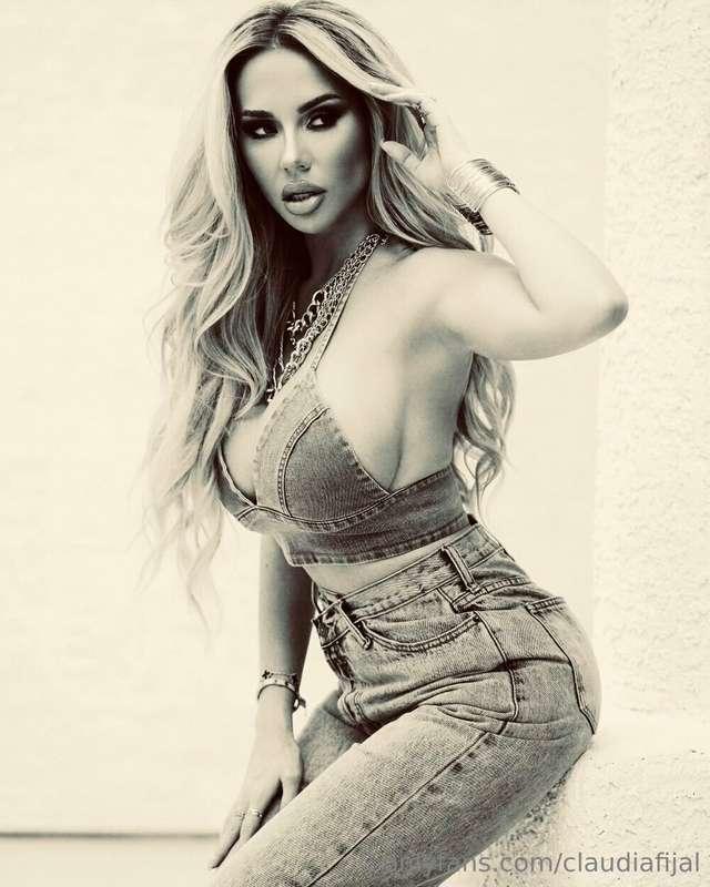 Hey there sexy 😈