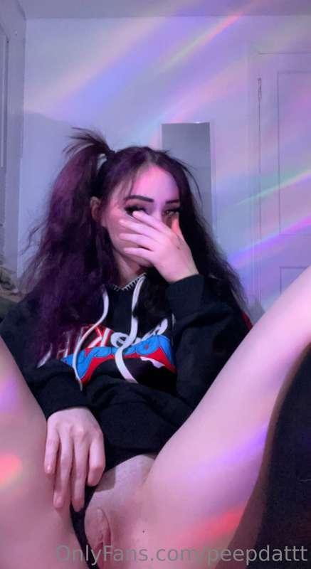 peepdattt image #3
