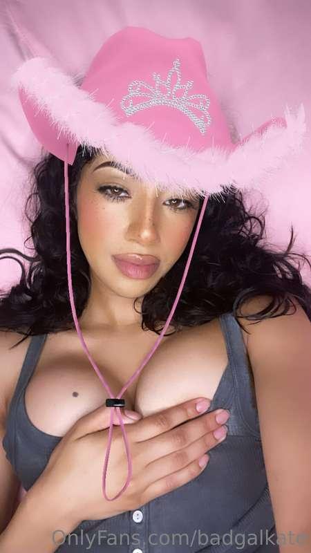 badgalkate image #0