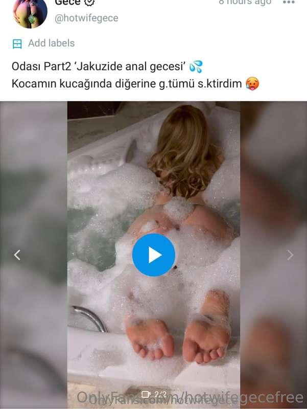 Ben jakuzide boşalmayı çok sevdim , sulara karıştı hepsi 🤭💦
..