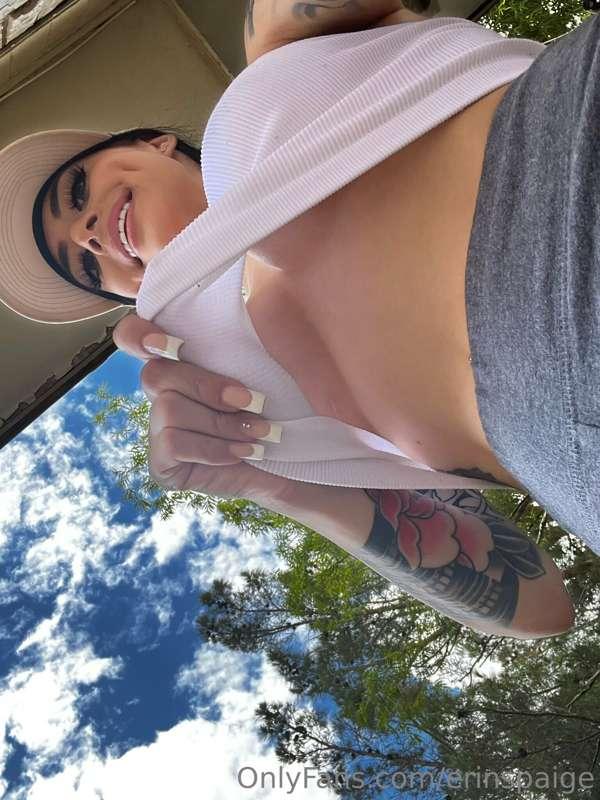 Just a lil peak 🤗