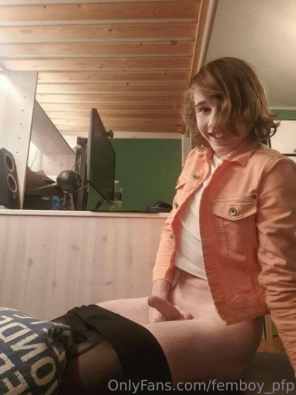 femboy_pfp image #27