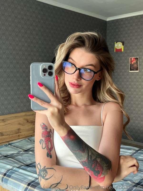 Through these glasses, I see only one thing... you looking a..
