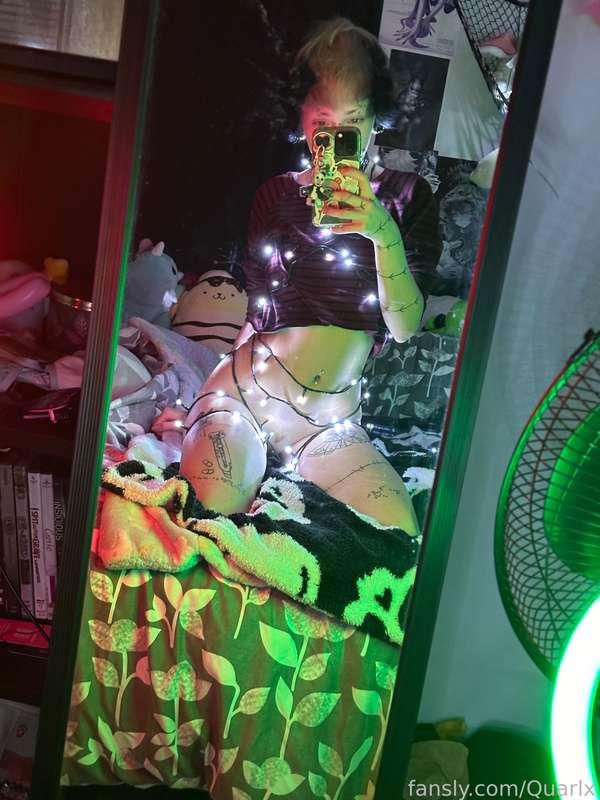 Wrap me up like a Christmas tree! 🎄 

#fyp #ftm  #trans #femboy #tattoos #piercings #goth #eboy #tdick #petite  #teen #amature #18 #hoehoehoe #christmas 
#emo #eboy #softboy #transboy  #fem