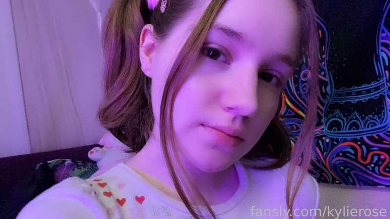 kylierose image #15