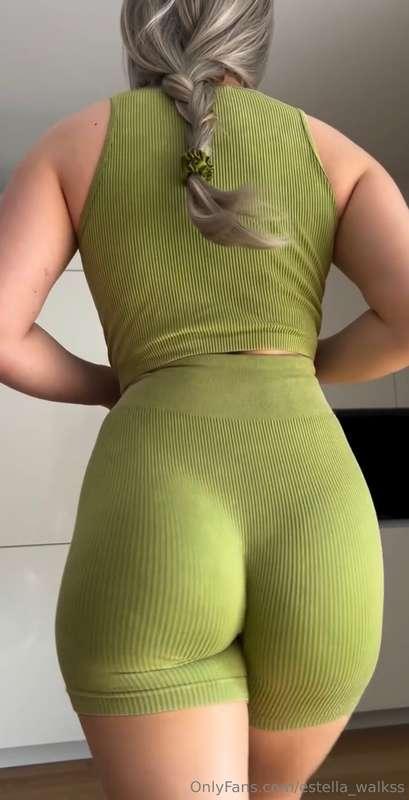 🍑!!! Make sure you like all my new uploads for a 🆓 🎁 