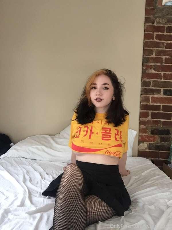 roommate & i impulse bleached